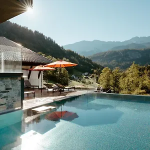 Graseck - Mountain Hideaway & Health Care **** גרמיש-פרטנקירכן