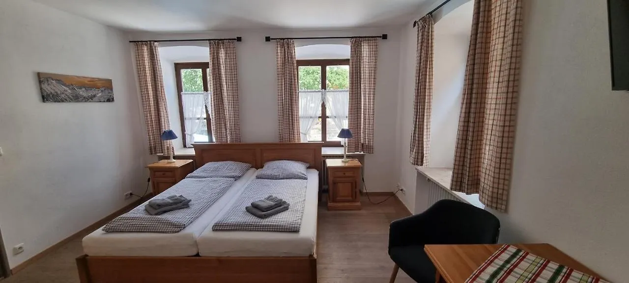 Gasthof Zum Rassen Garmisch-Partenkirchen Pensjonat