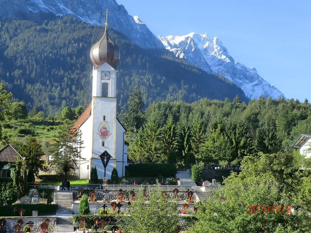 Gasthof Zum Rassen Garmisch-Partenkirchen Pensjonat